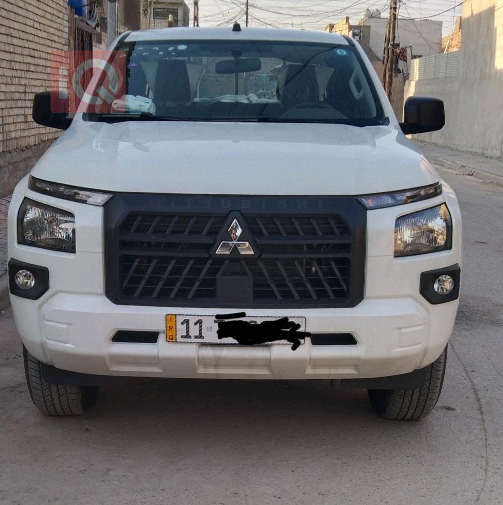 میتسوبیشی L200